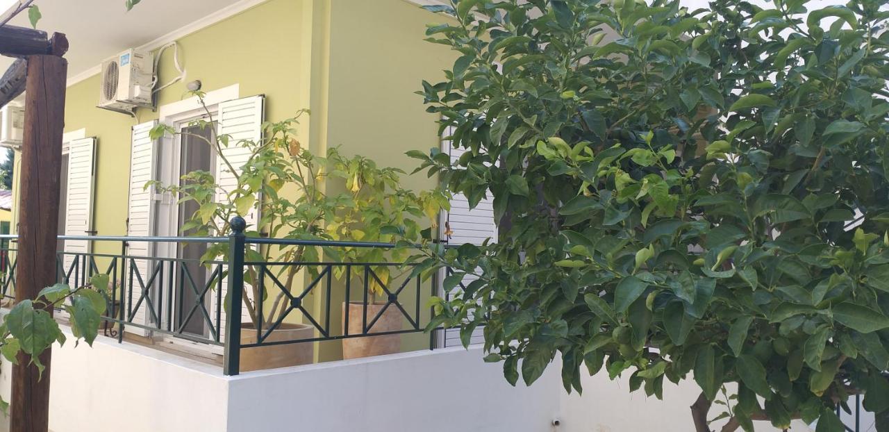 Vicky'S Place,Near Athens Airport โกโรปิออน ภายนอก รูปภาพ